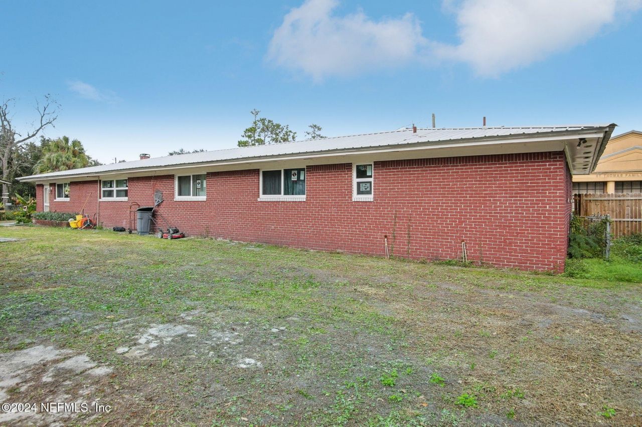 5816 Moncrief Road, Jacksonville, FL 32209 Photo
