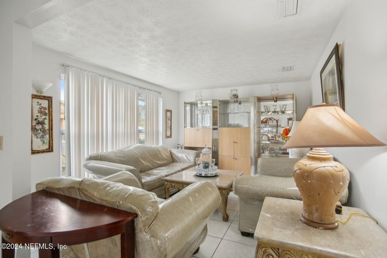 5816 Moncrief Road, Jacksonville, FL 32209 Photo