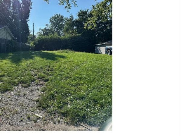 120 Saint Leo Drive, East St Louis, IL 62206