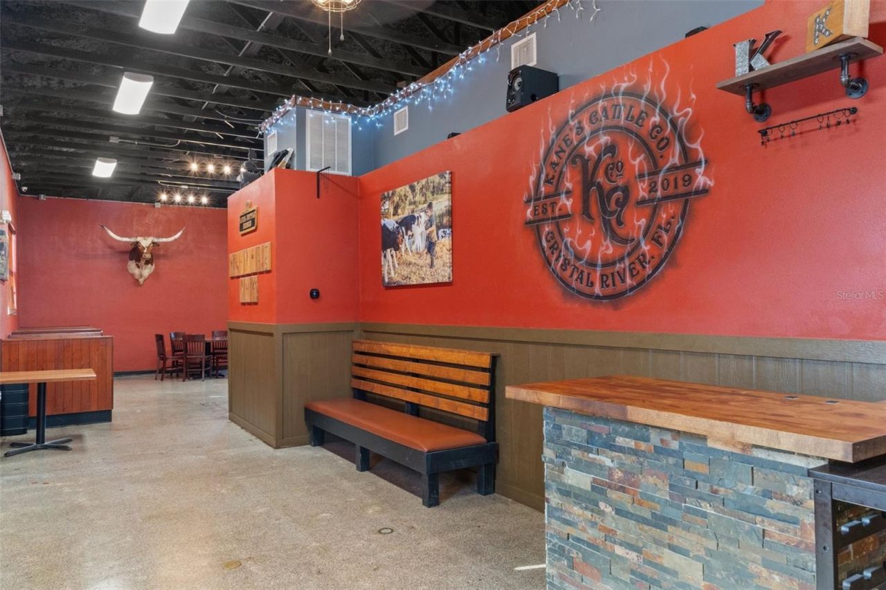 508 N Citrus Avenue, Crystal River, FL 34428 Photo