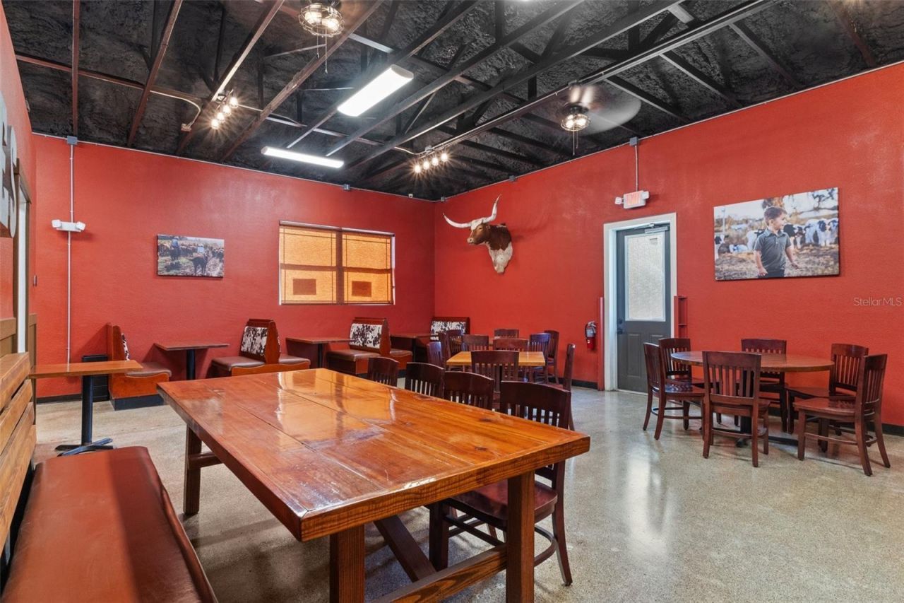 508 N Citrus Avenue, Crystal River, FL 34428 Photo