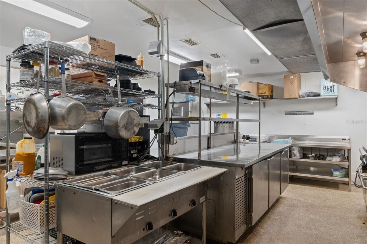 508 N Citrus Avenue, Crystal River, FL 34428 Photo