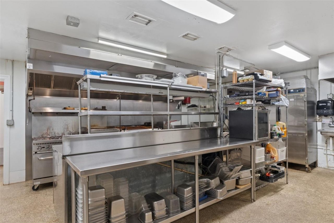 508 N Citrus Avenue, Crystal River, FL 34428 Photo