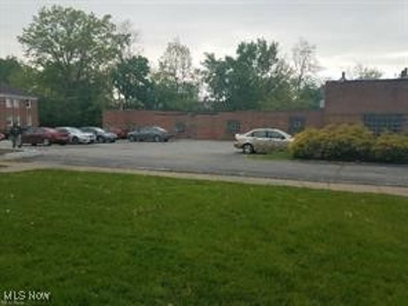 1875 Forest Hills Boulevard, Cleveland, OH 44112 Photo 2