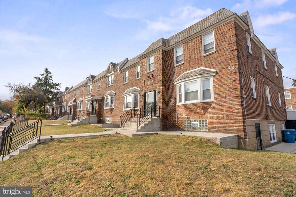 5156 D Street, Unit 2, Philadelphia, PA 19120 Main Photo