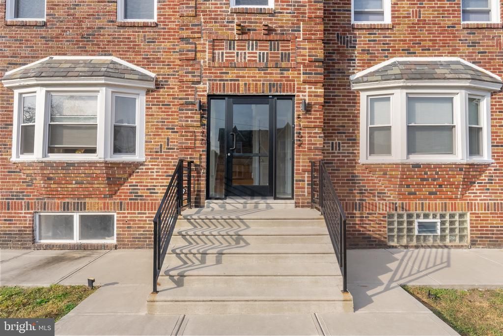 5160 D Street, Unit 2, Philadelphia, PA 19120 Main Photo
