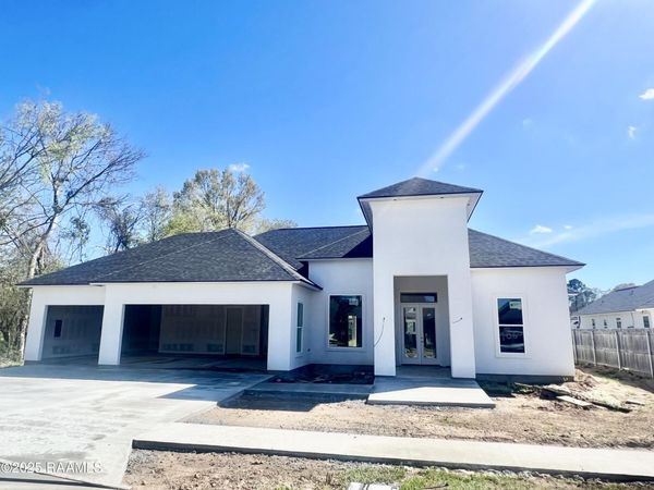 106 Perdu Turn Lane, Youngsville, LA 70592