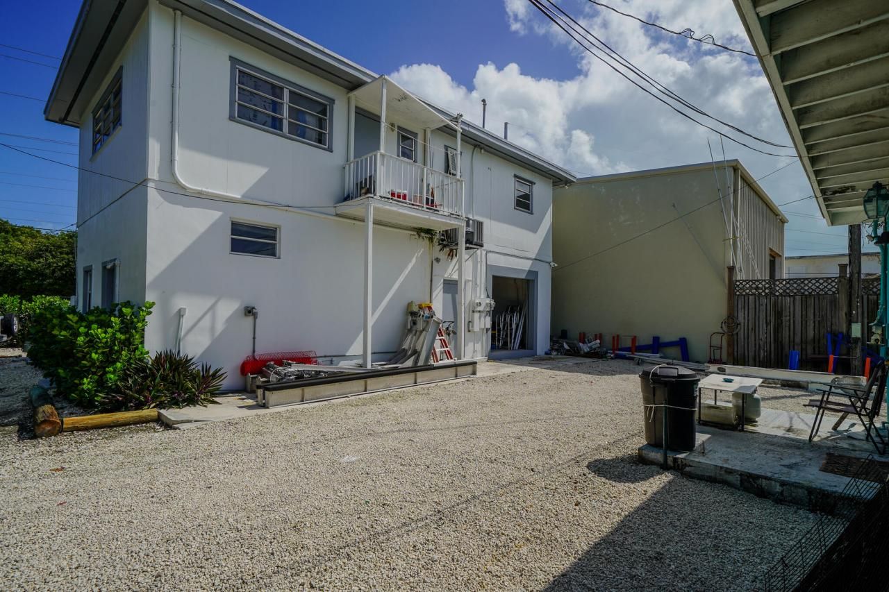 131 Ellis Drive, Tavernier, FL 33070 Photo