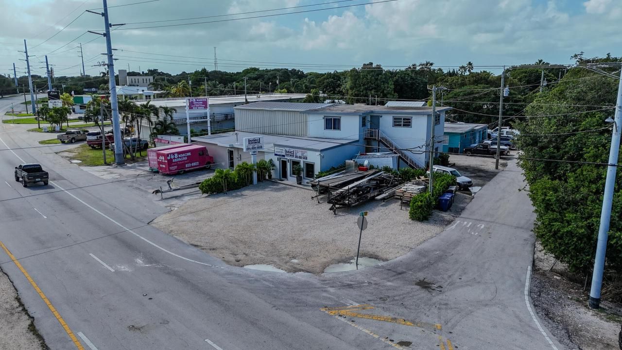 131 Ellis Drive, Tavernier, FL 33070 Photo