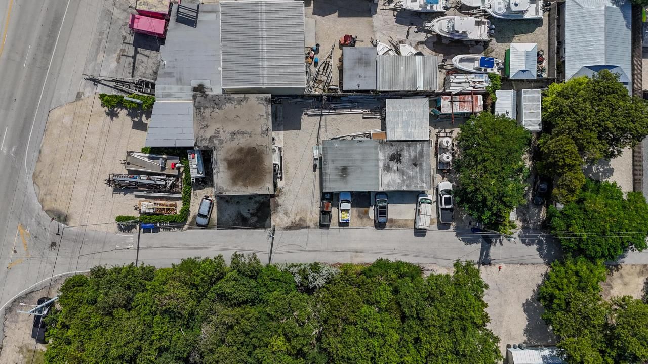 131 Ellis Drive, Tavernier, FL 33070 Photo