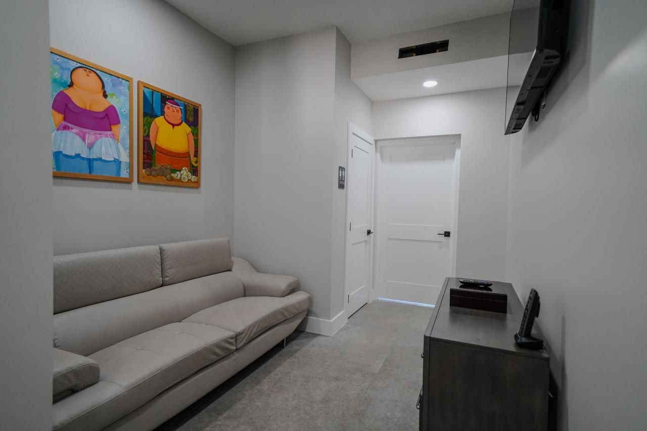 131 Ellis Drive, Tavernier, FL 33070 Photo