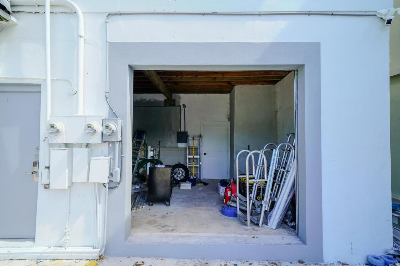 131 Ellis Drive, Tavernier, FL 33070 Photo