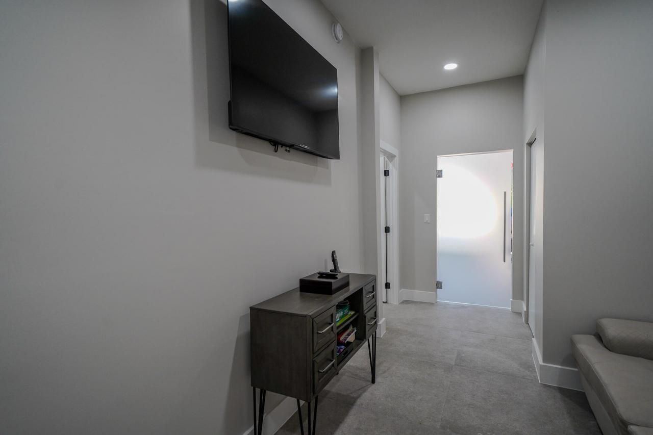 131 Ellis Drive, Tavernier, FL 33070 Photo