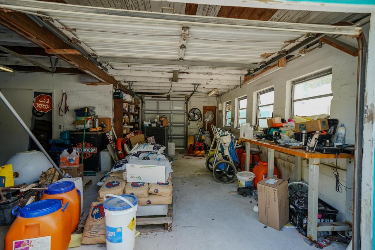 131 Ellis Drive, Tavernier, FL 33070 Photo