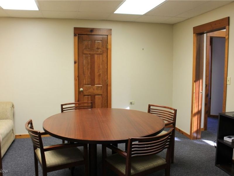 988 E 185th Street, Cleveland, OH 44119 Photo 13