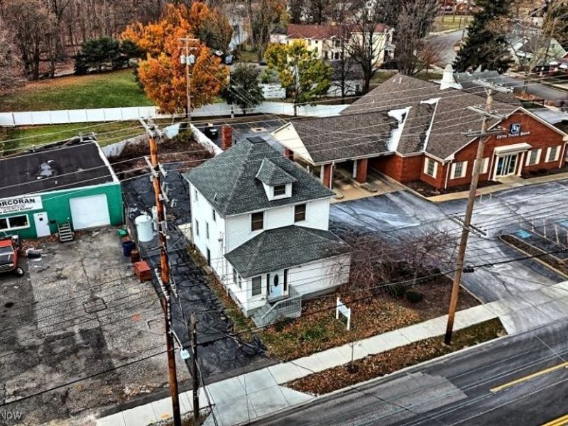 988 E 185th Street, Cleveland, OH 44119 Photo 2