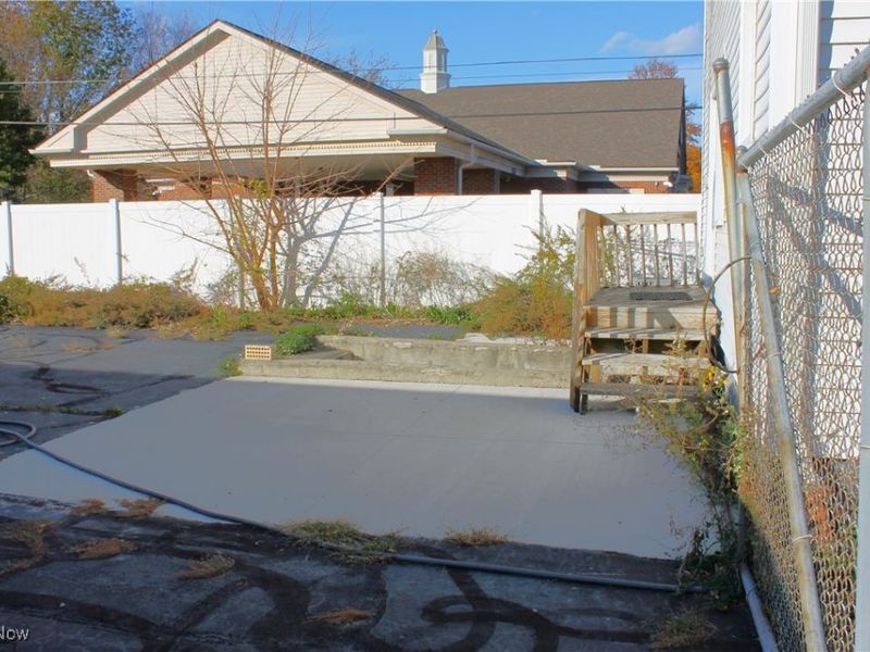 988 E 185th Street, Cleveland, OH 44119 Photo 35