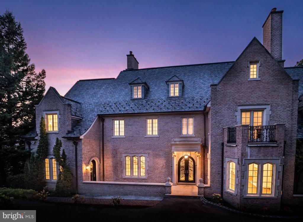 4825 Dexter Terrace Nw, Washington, DC 20007 Main Photo