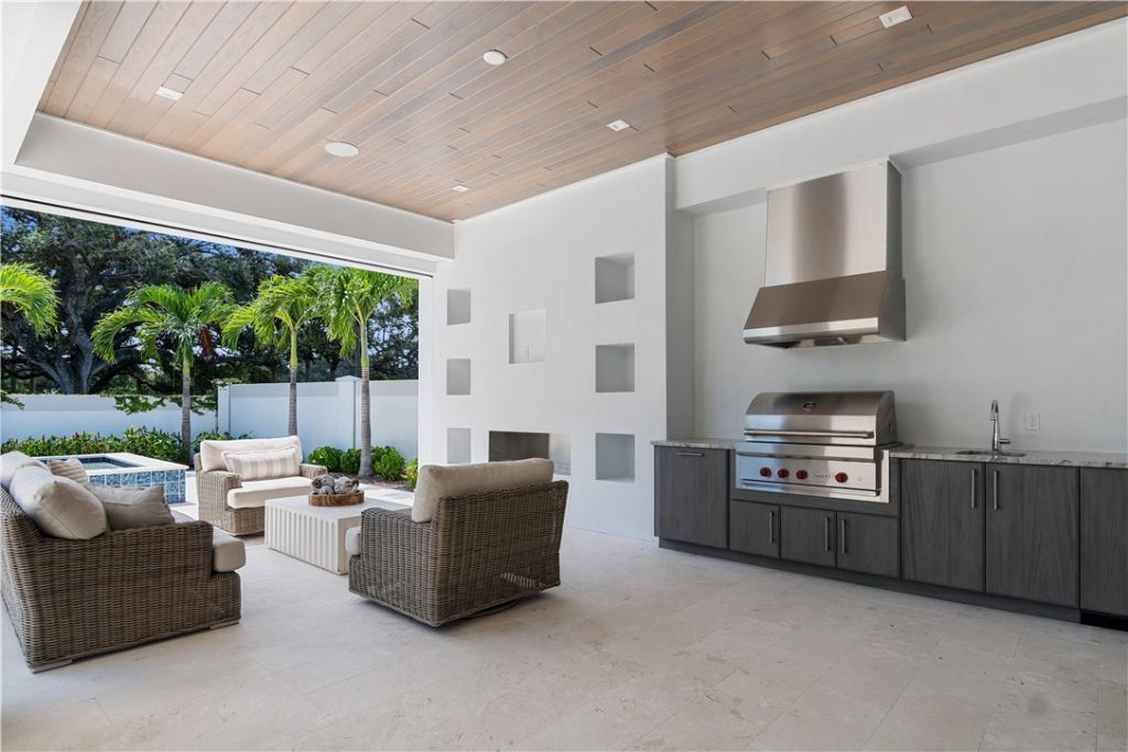 909 Surfsedge Way, Vero Beach, FL 32963 Photo
