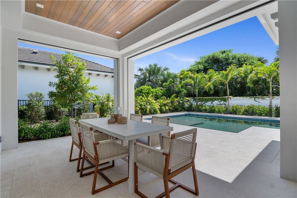 909 Surfsedge Way, Vero Beach, FL 32963 Photo