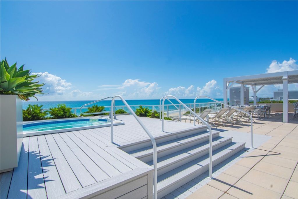 909 Surfsedge Way, Vero Beach, FL 32963 Photo