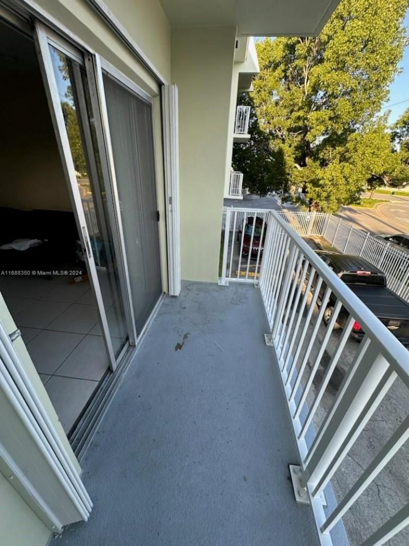 12890 NE 8th Ave, Unit 202, North Miami, FL 33161 Photo