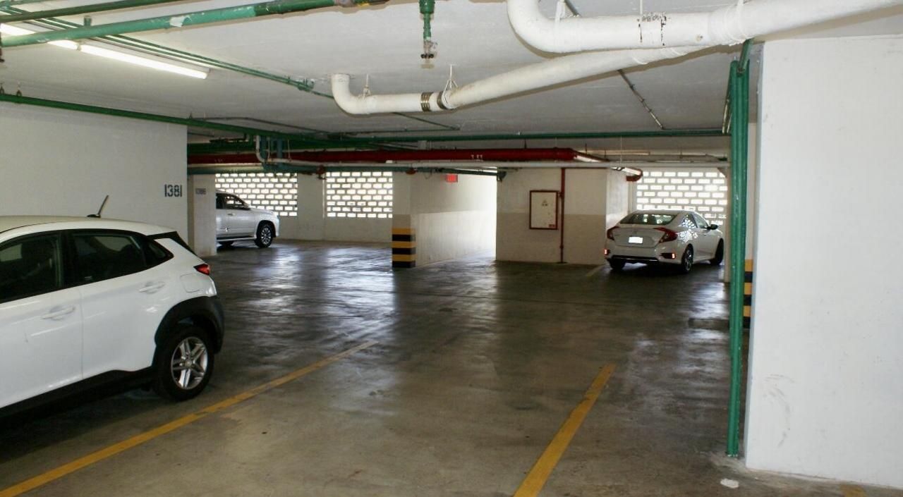 2500 Parkview Drive, Unit 1414, Hallandale Beach, FL 33009 Photo