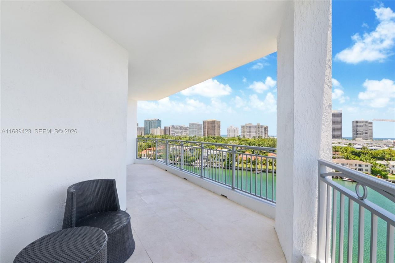 9751 E Bay Harbor Dr, Unit 8D, Bay Harbor Islands, FL 33154 Photo