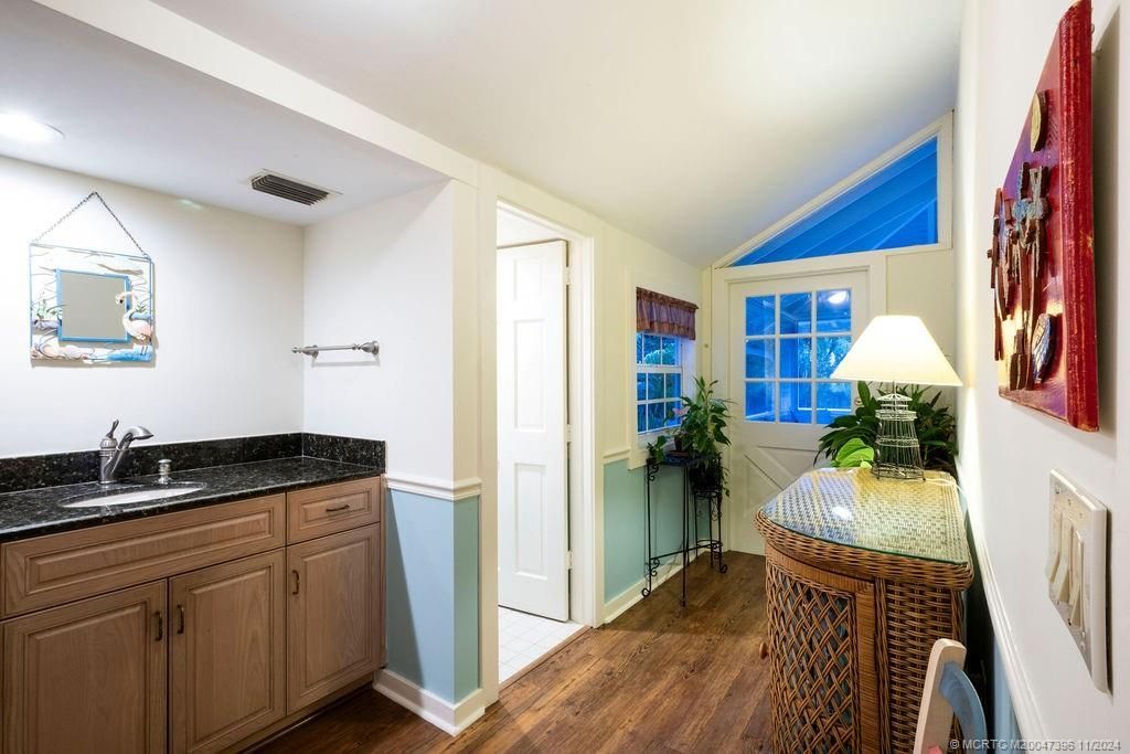 535 SW Siesta Way, Stuart, FL 34994 Photo