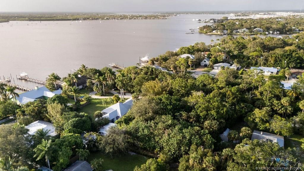 535 SW Siesta Way, Stuart, FL 34994 Photo