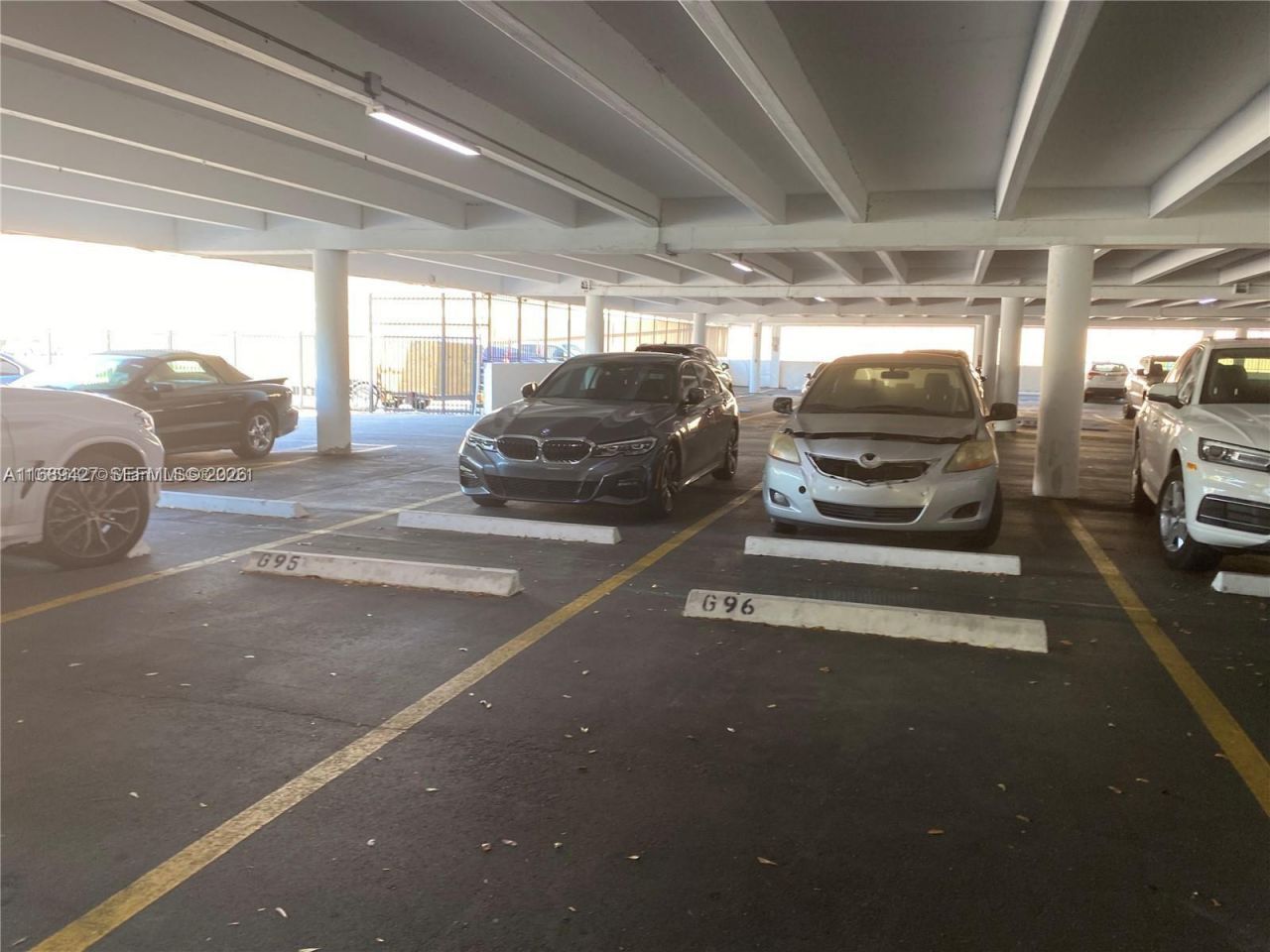 17021 N Bay Rd, Unit 412-IV, Sunny Isles Beach, FL 33160 Photo