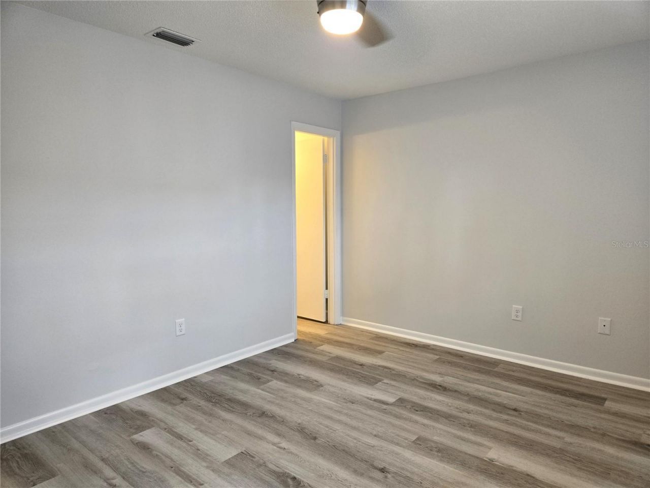 201 N Hill Avenue, Unit 150, Deland, FL 32724 Photo
