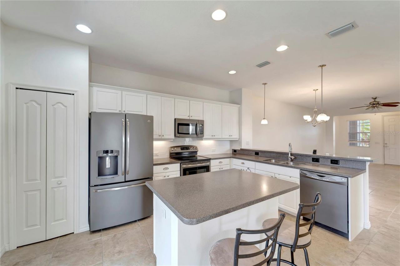 27133 Ipswich Drive, Englewood, FL 34223 Photo