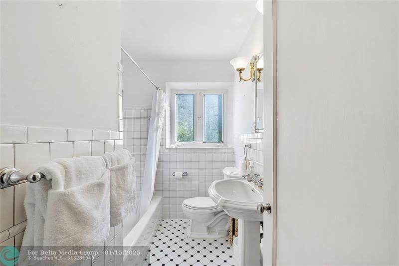 1615 SE 4th Street, Fort Lauderdale, FL 33301 Photo