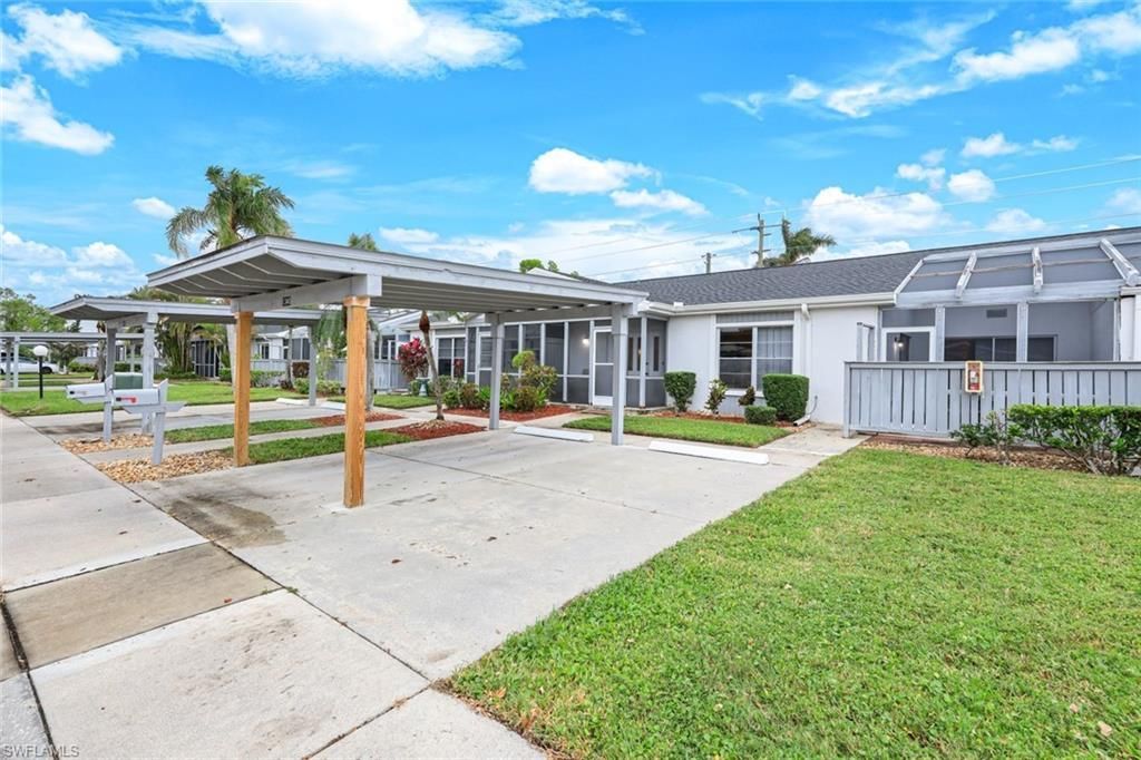 1340 Sandtrap Dr, Fort Myers, FL 33919 Photo