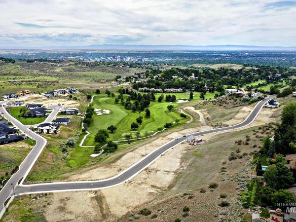 1036 E Chardie Rd, Boise, ID 83702