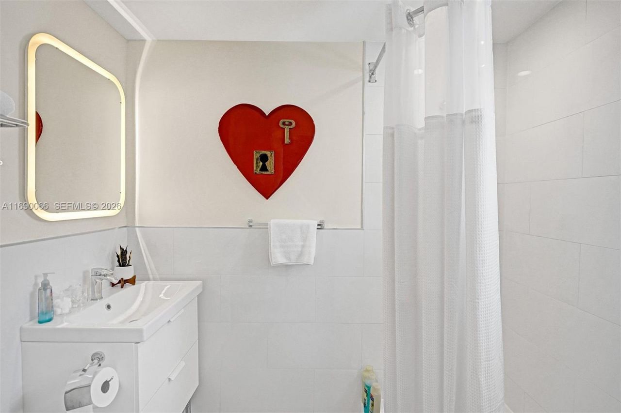 3020 + 3024 Seville St, Fort Lauderdale, FL 33304 Photo