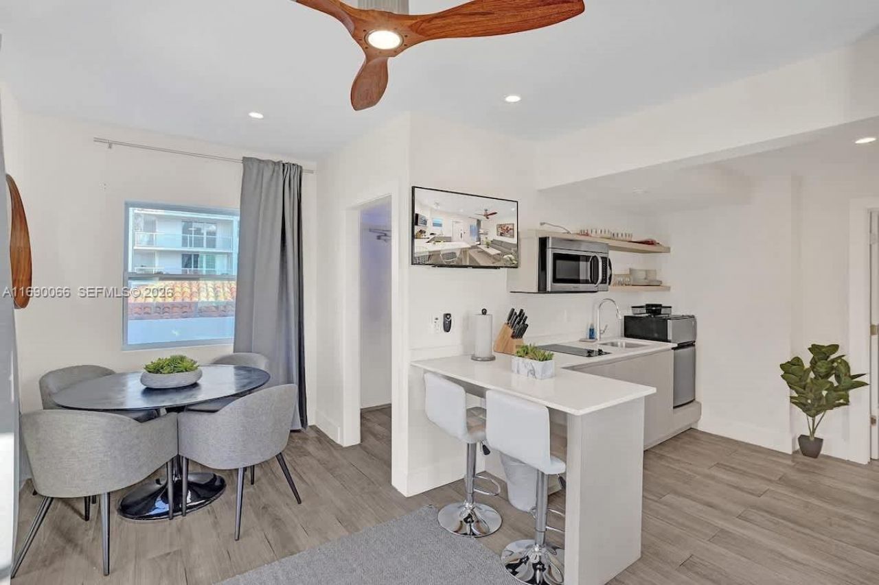 3020 + 3024 Seville St, Fort Lauderdale, FL 33304 Photo