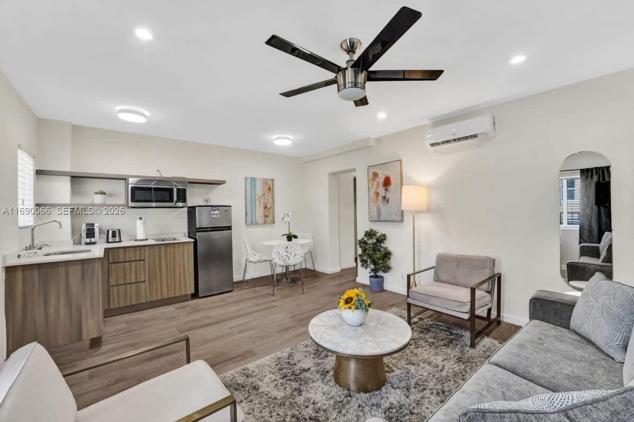 3020 + 3024 Seville St, Fort Lauderdale, FL 33304 Photo