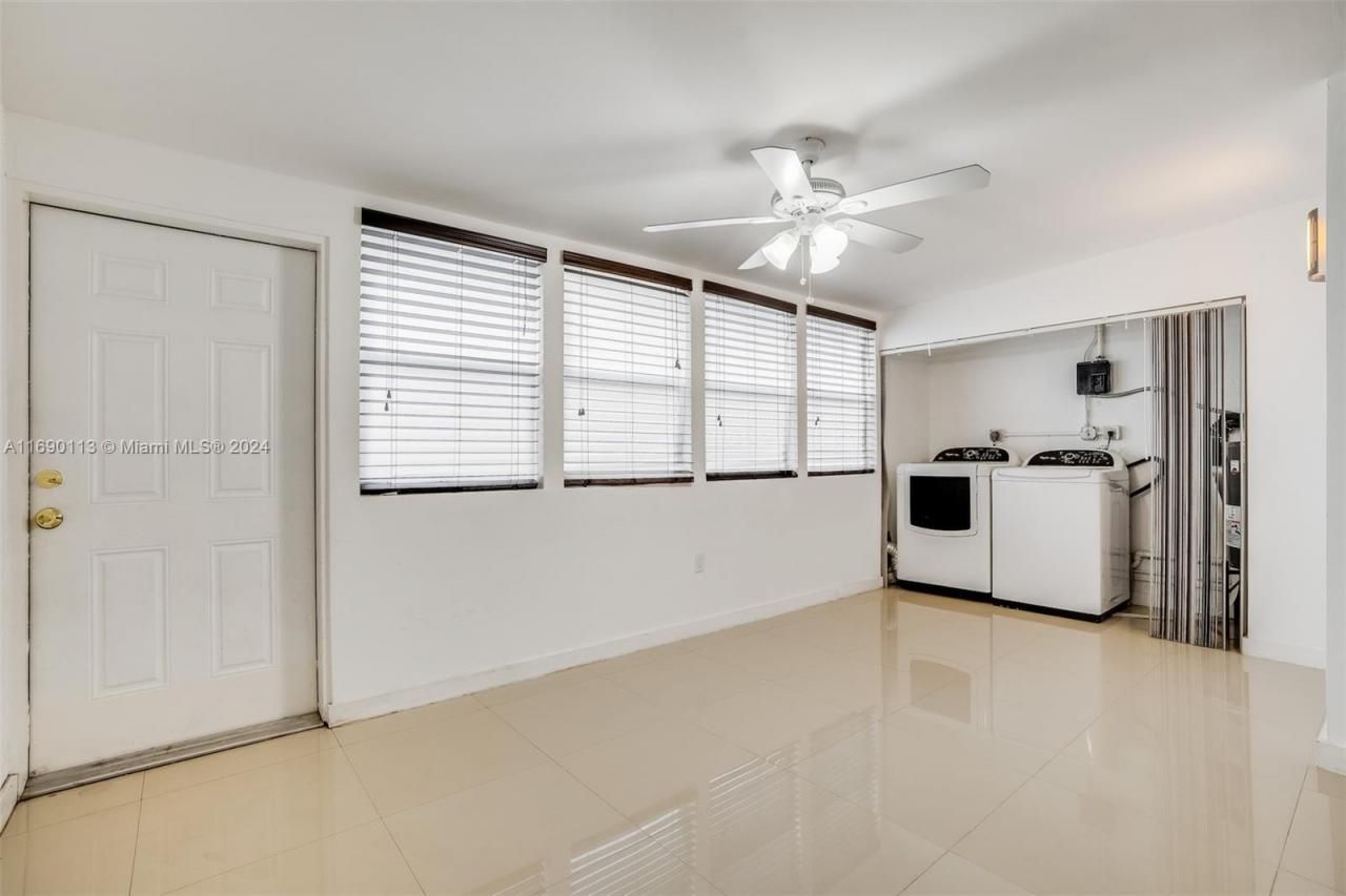 20350 W Country Club Dr, Unit 120-4, Aventura, FL 33180 Photo