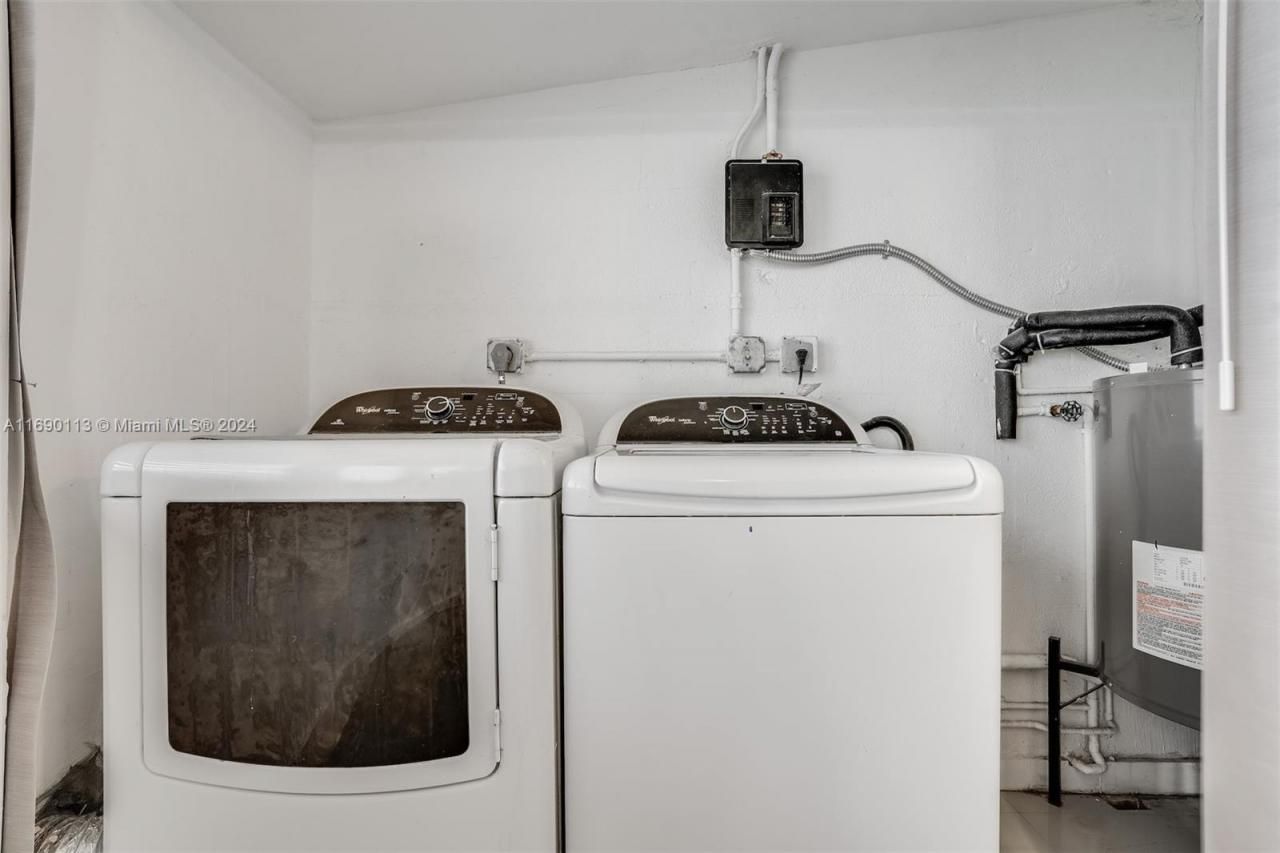 20350 W Country Club Dr, Unit 120-4, Aventura, FL 33180 Photo