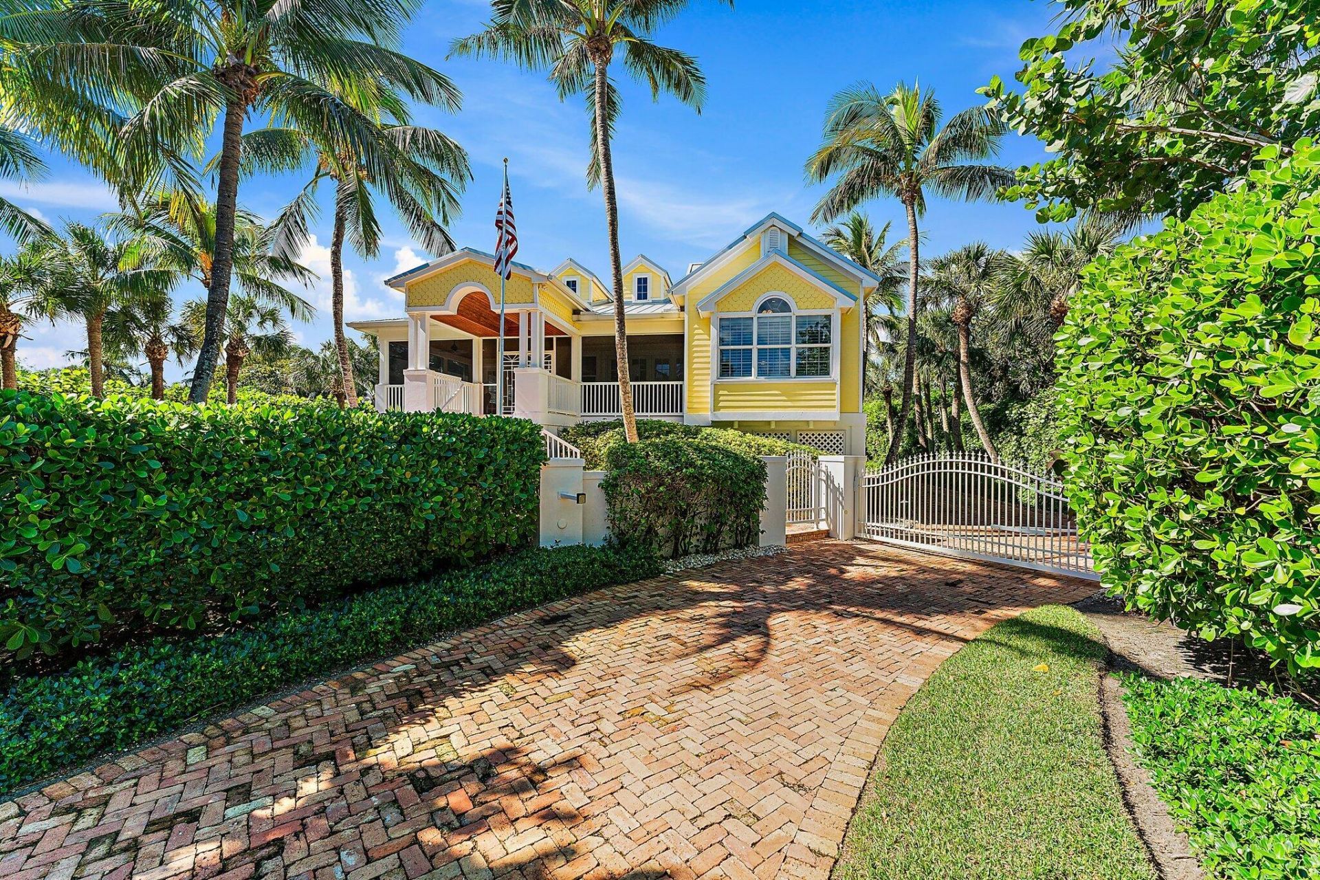 134 N Beach Road, Hobe Sound, FL 33455 Photo