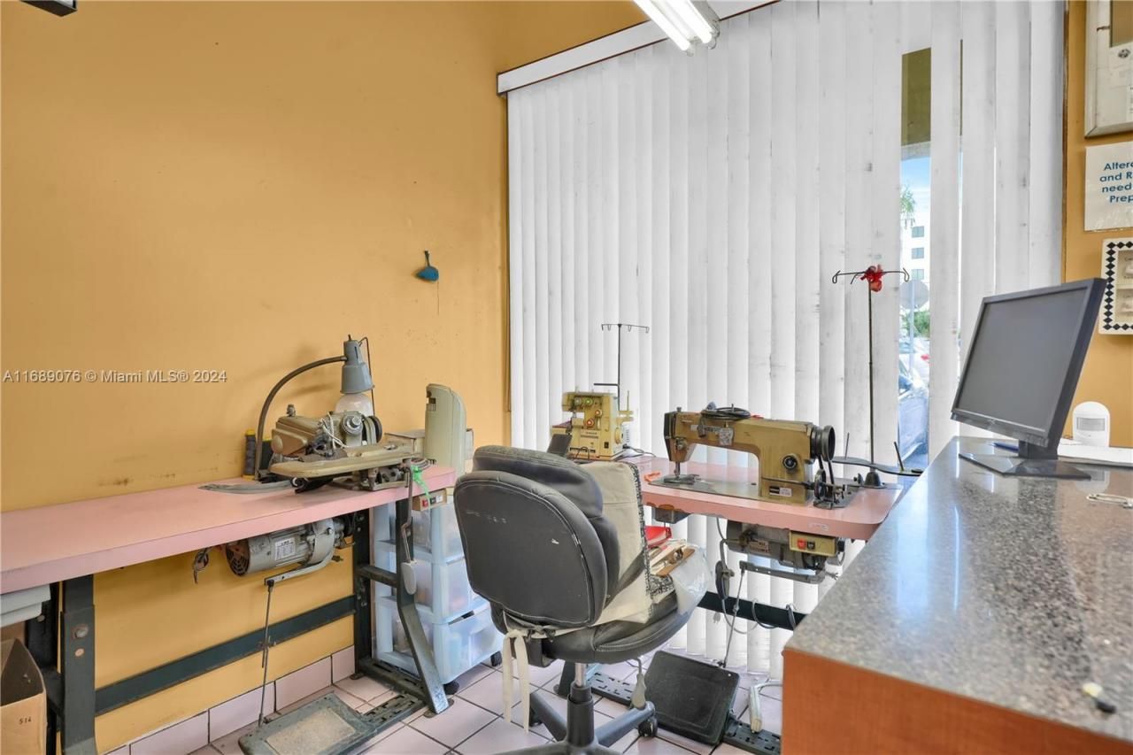 9848 SW 137 Ave, Miami, FL 33186 Photo