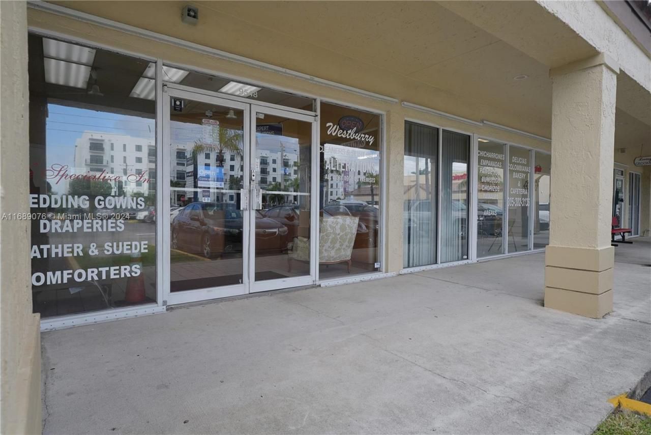 9848 SW 137 Ave, Miami, FL 33186 Photo