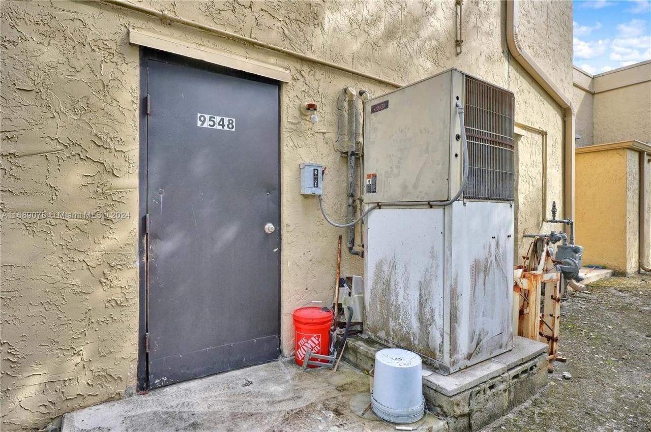 9848 SW 137 Ave, Miami, FL 33186 Photo