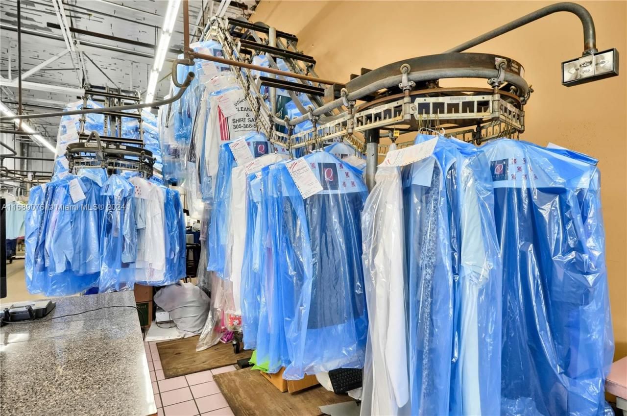 9848 SW 137 Ave, Miami, FL 33186 Photo