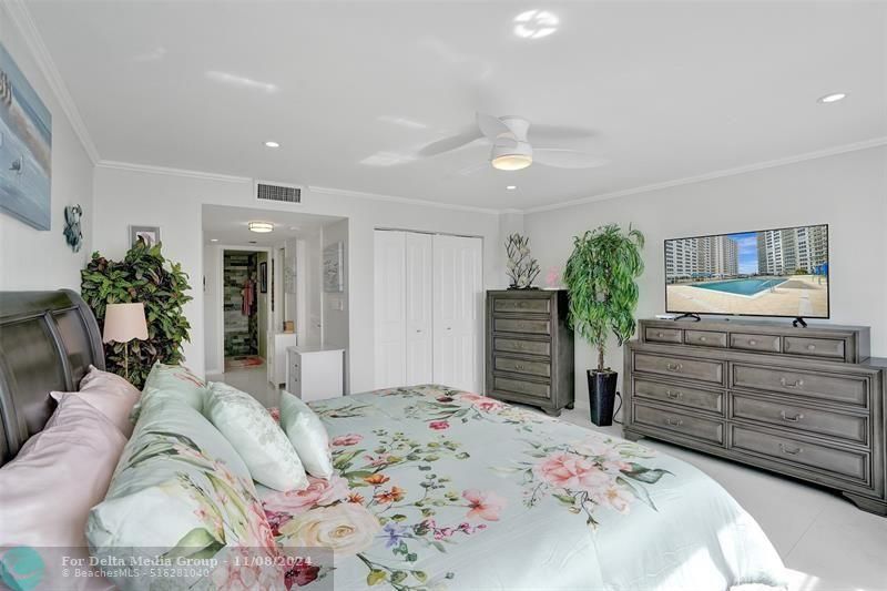 3900 Galt Ocean Drive, Unit 2104, Fort Lauderdale, FL 33308 Photo