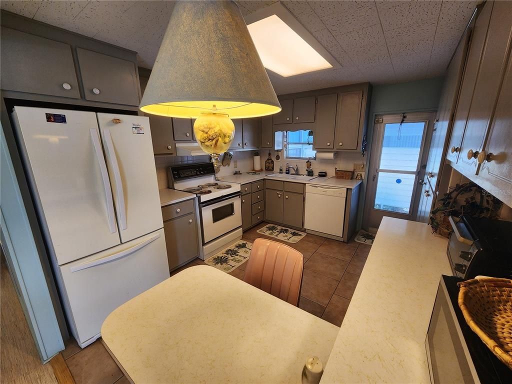 5317 Chateau Lane, Bradenton, FL 34207 Photo