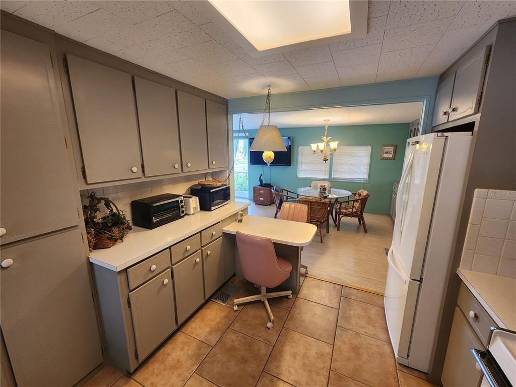 5317 Chateau Lane, Bradenton, FL 34207 Photo