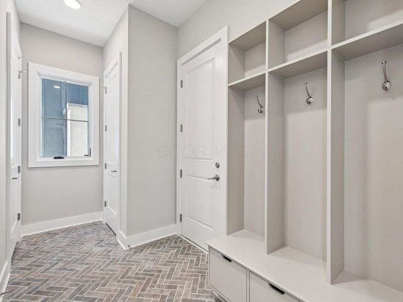 2841 Katmai Drive, Columbus, OH 43228 Photo 18